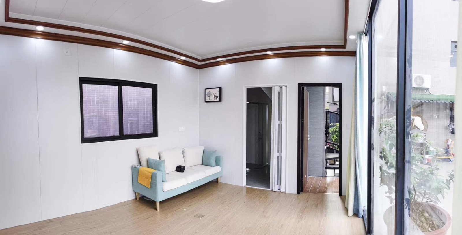 WhatsApp Image 2025-10-20 at 7.50.25 PM (3)